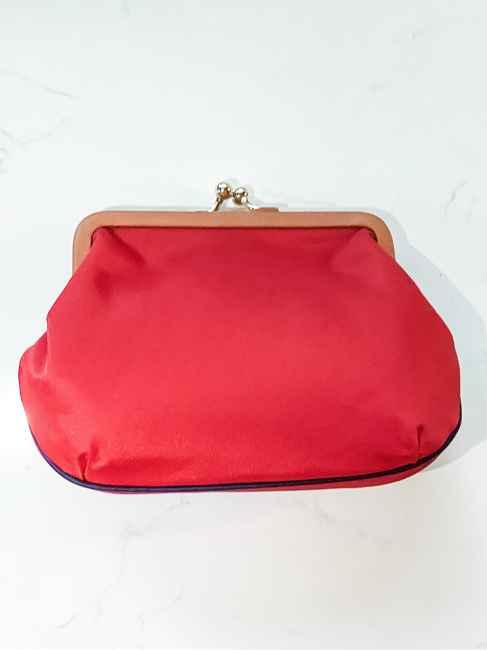 NWT Dooney & Bourke Vintage Red Frame-Top Kisslock Clutch Bag - Picture 3 of 5